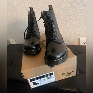 Reptile embossed Doc Marten boots 1460 women’s 7 men’s 6